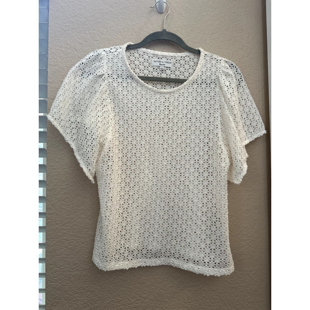 Madewell Texture & Thread Top Medium White Short Sleeve Flutter Sleeve‎ See Thru